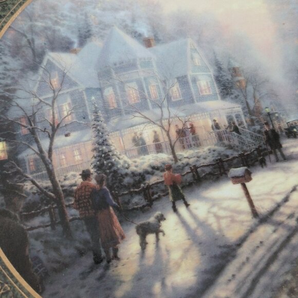 Thomas Kinkade "A Holiday Gathering"  Plate With COA & Box Vintage 1999 limited - Picture 8 of 11
